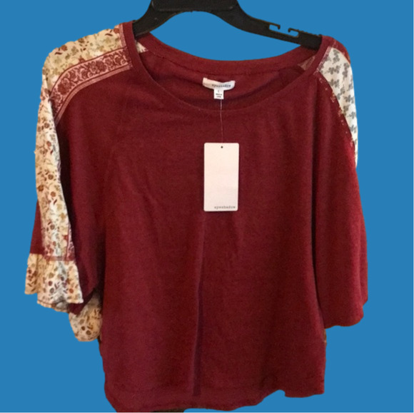 Eyeshadow Tops - Nwt super cute top